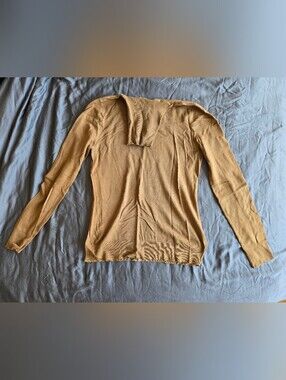 Twik Women's Lightweight Crewneck Sweater - Ochre